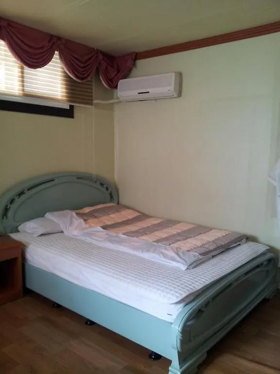 Busan Jang Motel